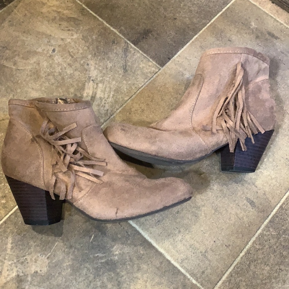 Free Brown booties free with purchase of $40+